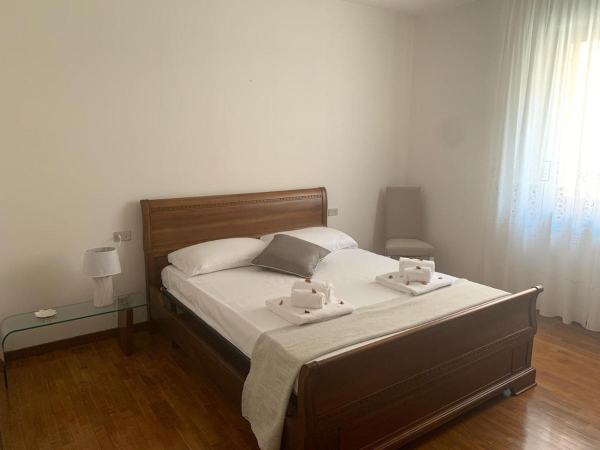 Il Portico 9 Apartman Bussolengo Kültér fotó